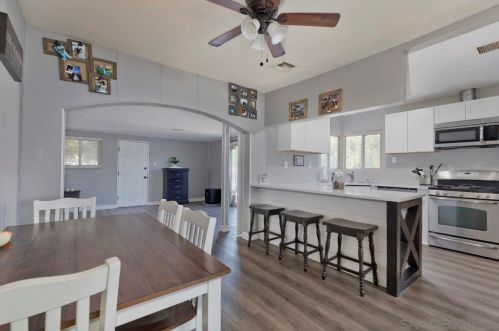 9606 Marilla Dr, Lakeside CA  92040-2806 exterior