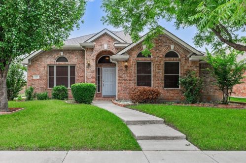 5600 Buckskin Dr, Frisco, TX 75056-3817