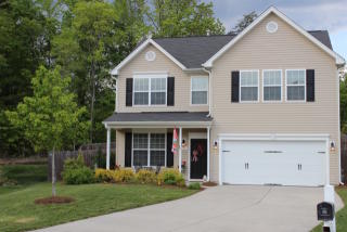 9 Bruin Ct, Greensboro, NC 27405-9706