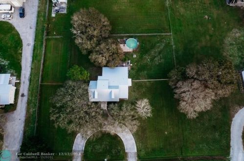 430 Emerald Ave, Fort Pierce FL  34945-2123 exterior