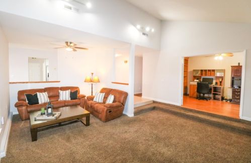 700 Antonio Ct, Gilroy, CA 95020-6720