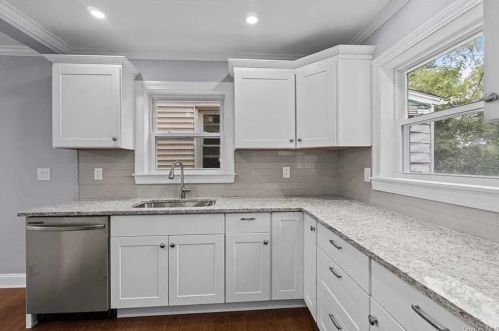 2750 Main St, New Hamburg NY  12590-1536 exterior