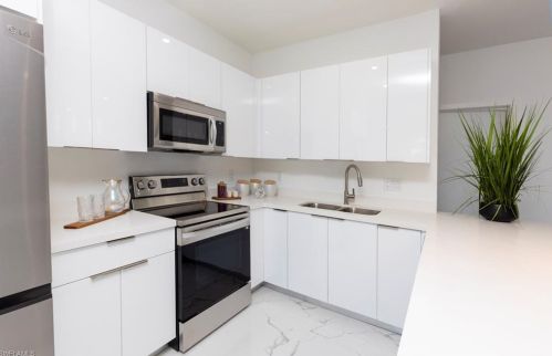 1457 16 St, Cape Coral FL  33990-6717 exterior