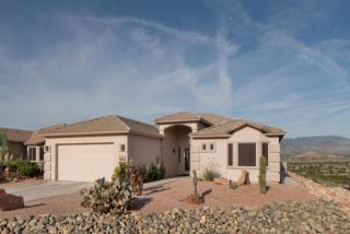 880 Sand Flower Dr, Cornville, AZ 86325-5188