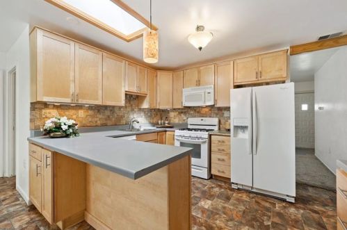 213 Hankey Farms Dr, Noblestown PA 15071-9301 exterior