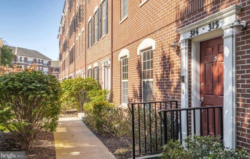 314 Admirals Way, Philadelphia PA  19146-5213 exterior