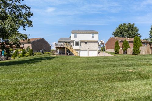 7564 Thunder Ridge Dr, Florence KY  41042-8268 exterior