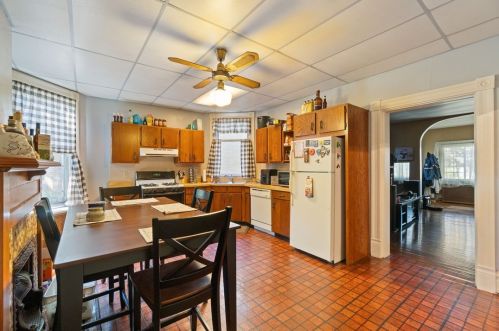 21 Euclid Ave, Pittsburgh PA  15206-1612 exterior