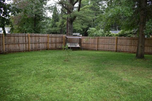39 Essex Dr, Raymond NH  03077-2609 exterior