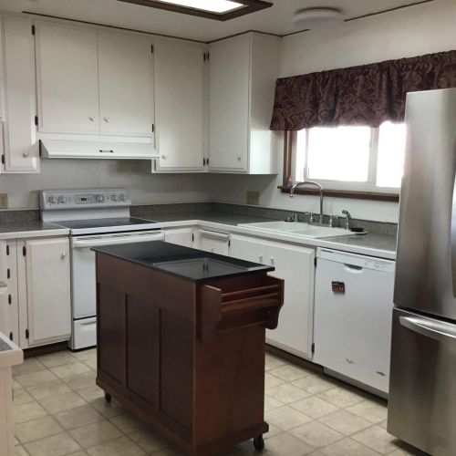 176 San Marcos Dr, Lodi CA  95240-0718 exterior