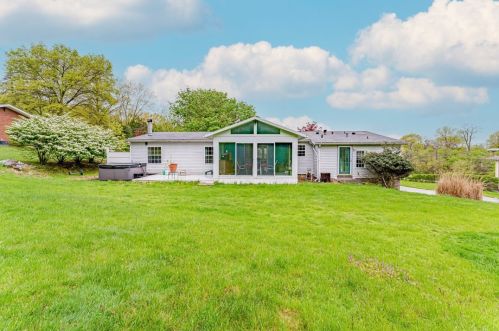 172 Sherwood Dr, Verona PA  15147-3318 exterior