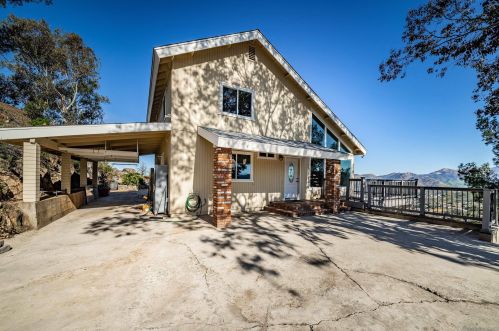 11570 Osage Trl, Lakeside CA  92040-5365 exterior