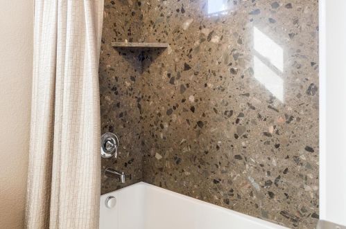 205 Tillman Ct, Folsom CA  95762-9571 exterior