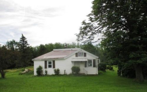 5412 Edgerton Rd, Elba, NY 14058-9739