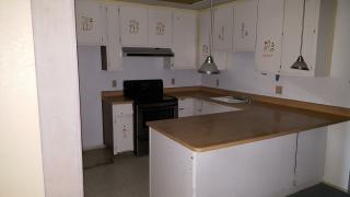 7911 Orch Wood Cir, Sacramento CA  95828-6201 exterior