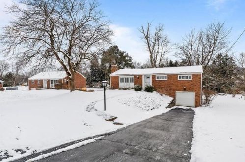 1539 Powers Run Rd, Pittsburgh, PA 15238-2410
