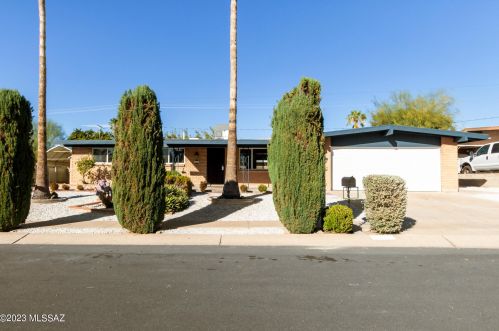 8641 Shiloh St, Tucson, AZ 85710-2943