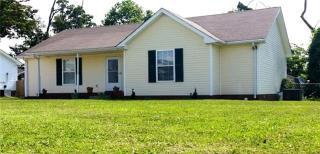 2813 Teakwood Dr, Clarksville, TN 37040-6692