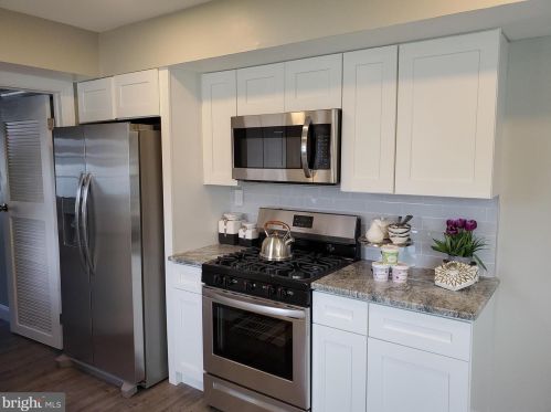 100 Echohill Ln, Willingboro NJ  08046-2206 exterior