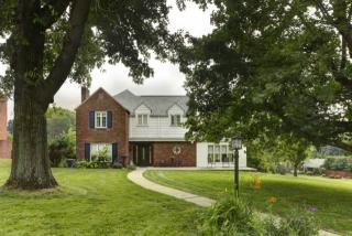 7 Concord Dr, Mckeesport, PA 15135-3109