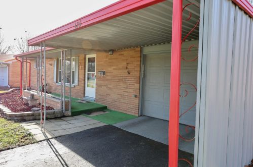 436 Ontario Ave, Bellefontaine OH  43311-2523 exterior