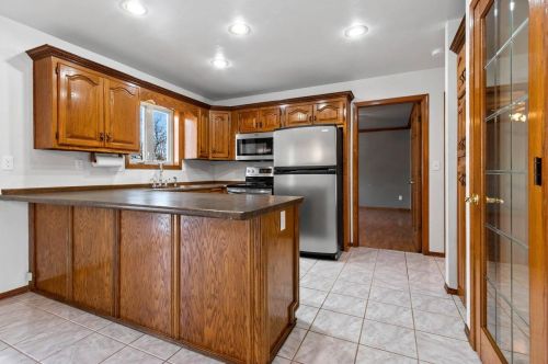 1046 Melody Dr, Green Bay WI  54303-6375 exterior