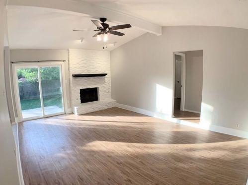 12801 Esplanade St, Austin TX  78727-4417 exterior