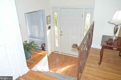 2713 Westlock Dr, Wilmington, DE 19808-2119