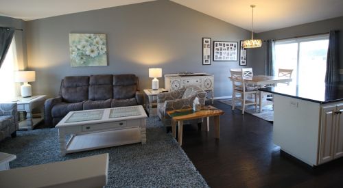 128 Jasmine Ln, Saint Joseph, MN 56374-4641
