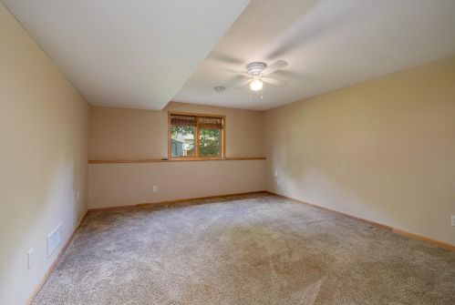 117 Arbor St, Waterford MN  55057-2897 exterior