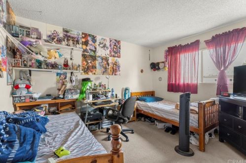 13032 Newhope St, Garden Grove CA  92843-1415 exterior