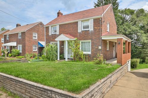4139 Greensburg Pike, Pittsburgh, PA 15221-4201