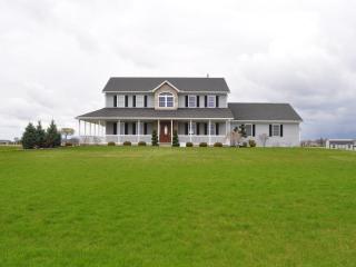 6287 Kiggins Rd, Delphos, OH 45833-9001