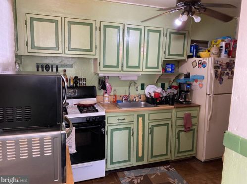 1519 James St, Norristown, PA 19403-2930