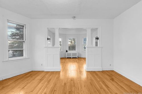 428 Chestnut St, New Britain, CT 06051-2335