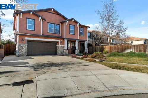 29 Diane Ct, Oakley, CA 94561-2786