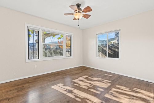 120 Thomas St, Ukiah CA  95482-5822 exterior