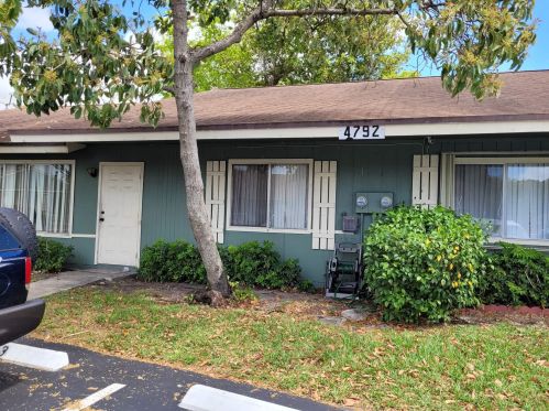 4792 Orleans Ct, West Palm Beach, FL 33415-8831