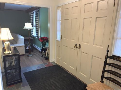 231 George St, Middletown CT 06457-6708 exterior