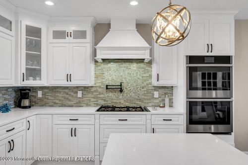 395 North Blvd, Belmar NJ  07719-2914 exterior