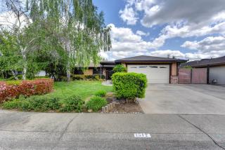 1512 Mallard Ln, Roseville, CA 95661-4830