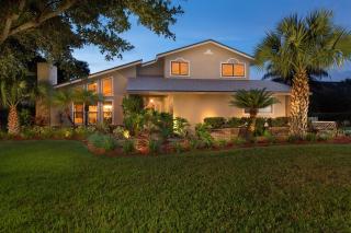 1070 Inverness Ave, Melbourne, FL 32940-1913