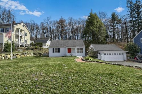 364 Route 202, Somers Town, NY 10589-3207