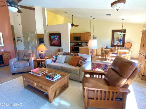 8760 Arnold Palmer Dr, Tucson AZ  85742-9680 exterior