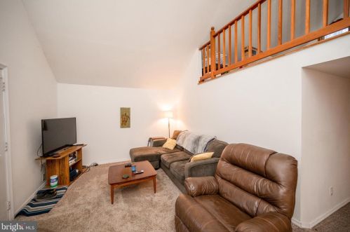 10629 Catharpin Rd, Spotsylvania VA 22551-4505 exterior