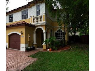 4958 128th Ave, Hollywood, FL 33027-5828