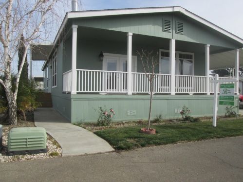 1584 Duke Dr, Livingston CA  95334-9343 exterior