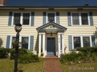 214 9th Ave, Gainesville FL  32601-4377 exterior