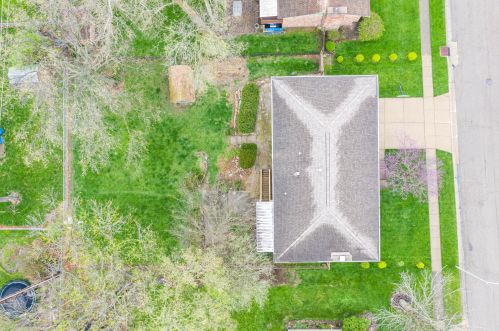 824 Stutely Pl, Miamisburg OH  45342-2025 exterior