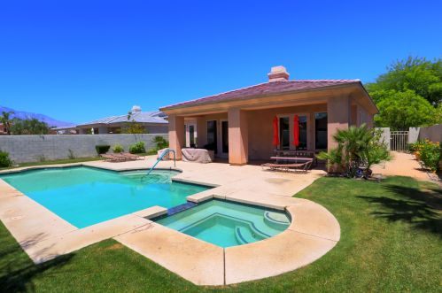 37 Provence Way, Rancho Mirage, CA 92270-2727